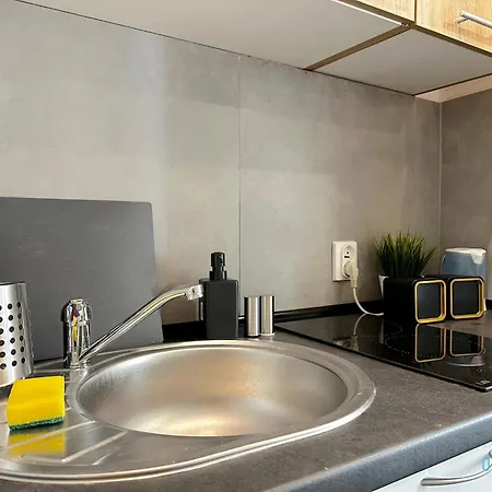 Amber Studio Apartment *